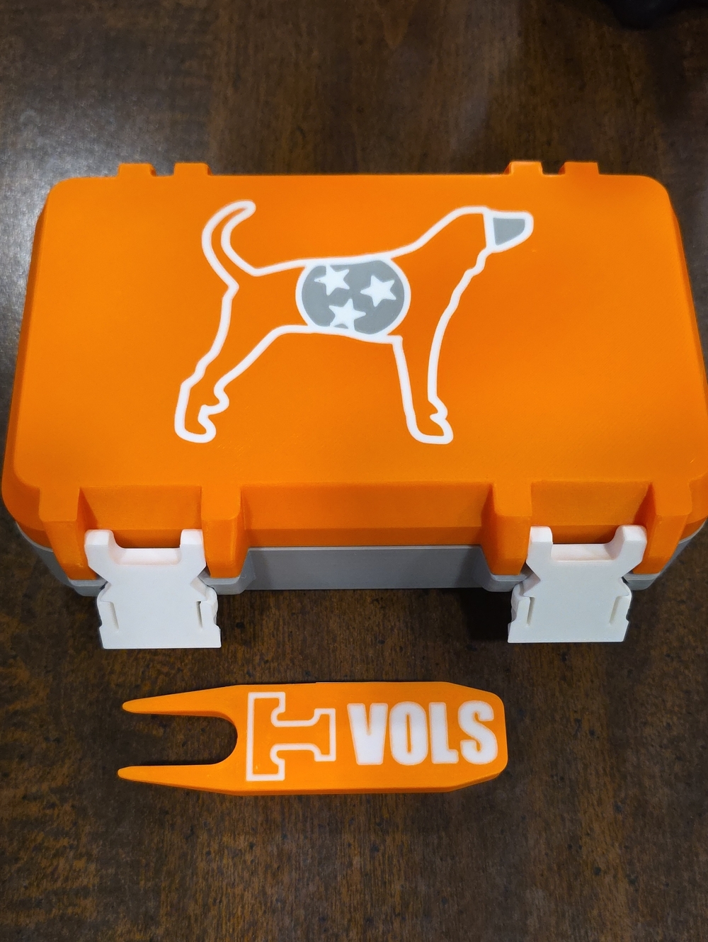 Smokey The Dog, Golf Ball Case with VOLS Divot Tool